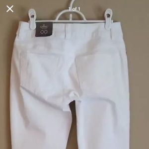 Chico's Jeans 00 So Slimming White Denim Crop